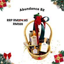 Load image into Gallery viewer, Abundance B2 : Trigona Honey Basket Gift Set

